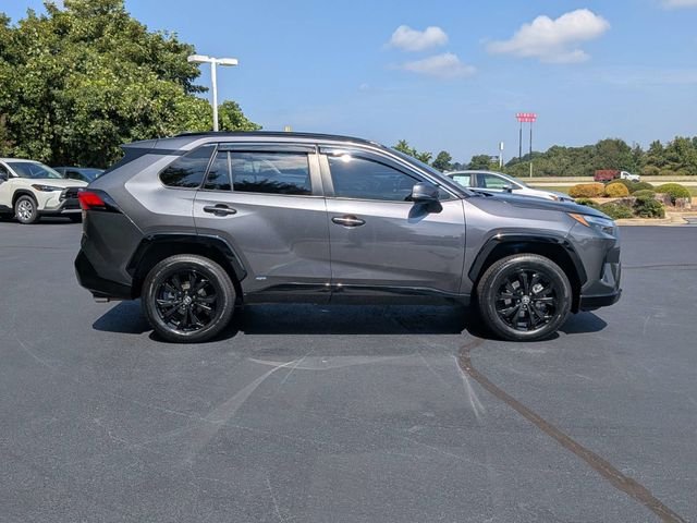 Used 2022 Toyota RAV4 SE AWD/4WD image 8