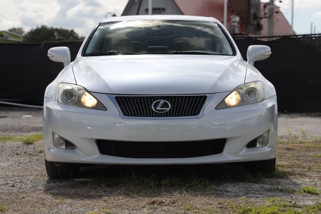 Used 2010 Lexus IS 250 w/ Preferred Accessory Package RWD image 20
