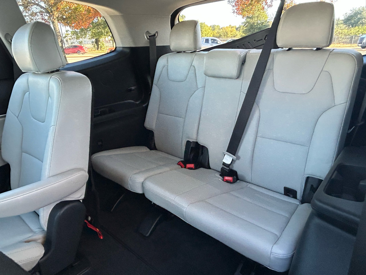 Used 2020 Kia Telluride S image 28