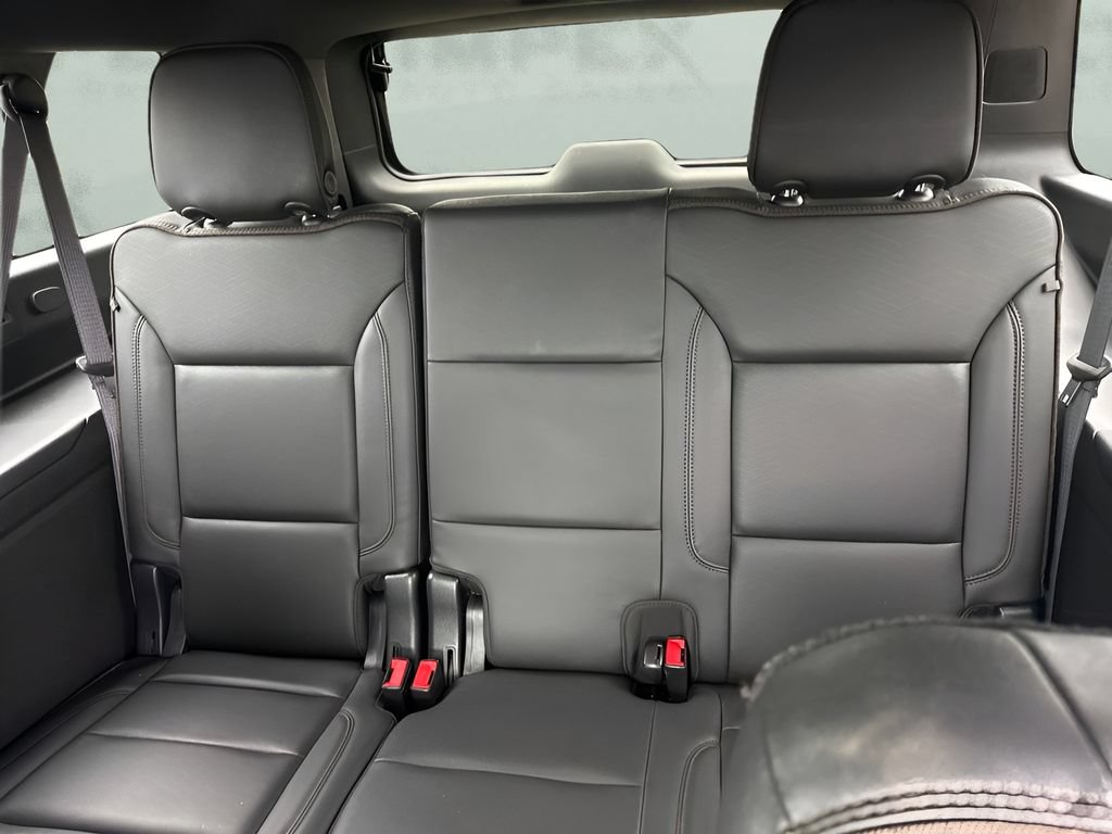 Used 2021 Chevrolet Suburban High Country AWD/4WD image 29