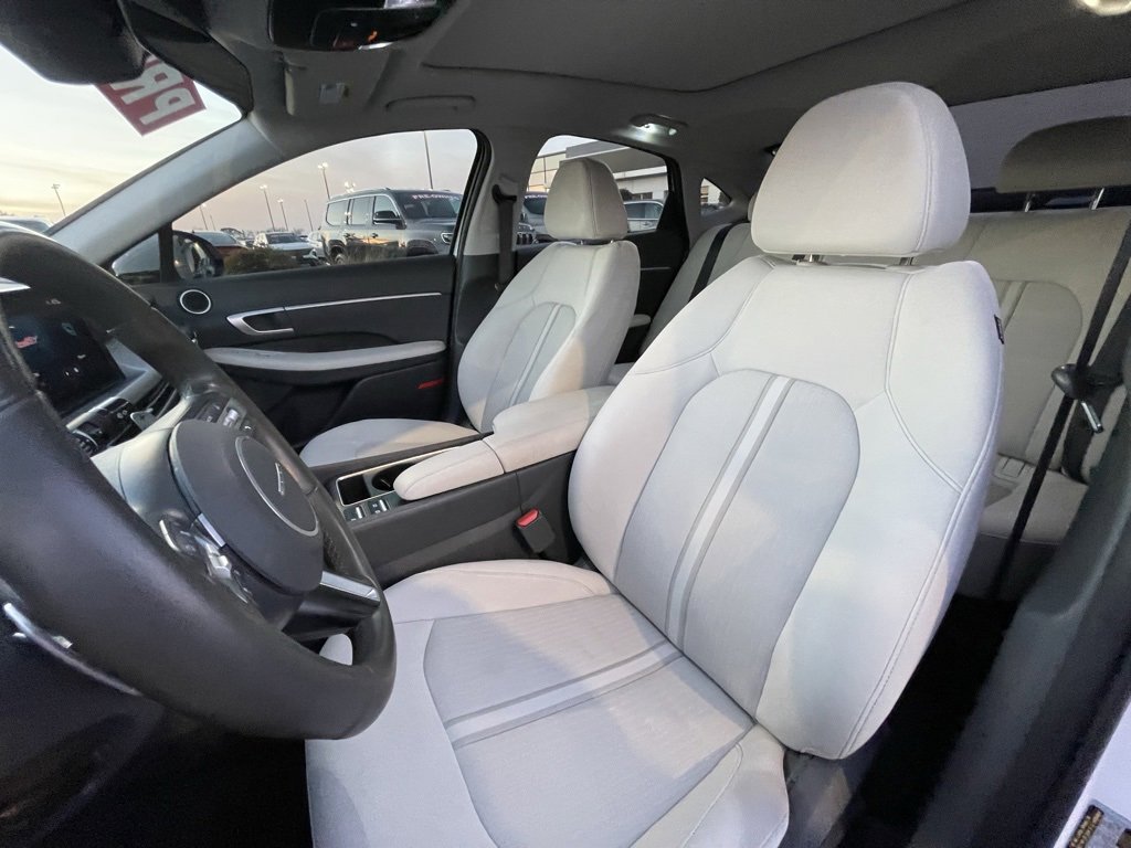 Used 2024 Hyundai Sonata SEL w/ Convenience Package image 21