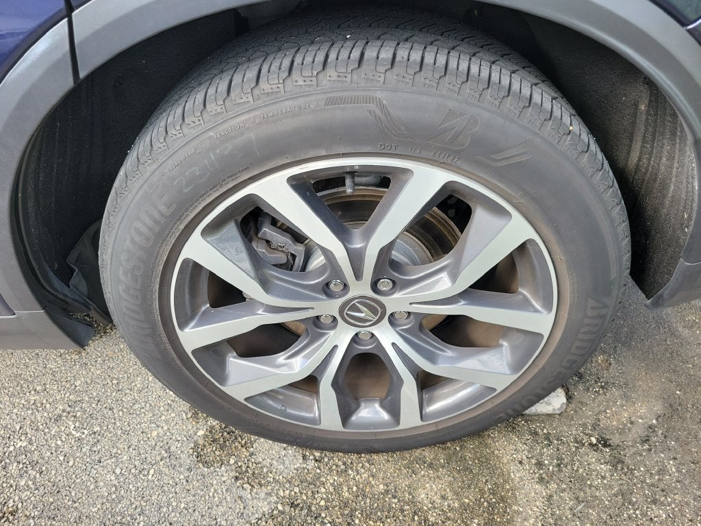 Used 2024 Acura MDX w/ Technology Package FWD image 5