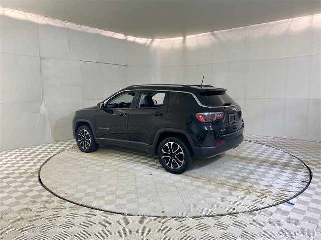 Used 2022 Jeep Compass Limited image 19