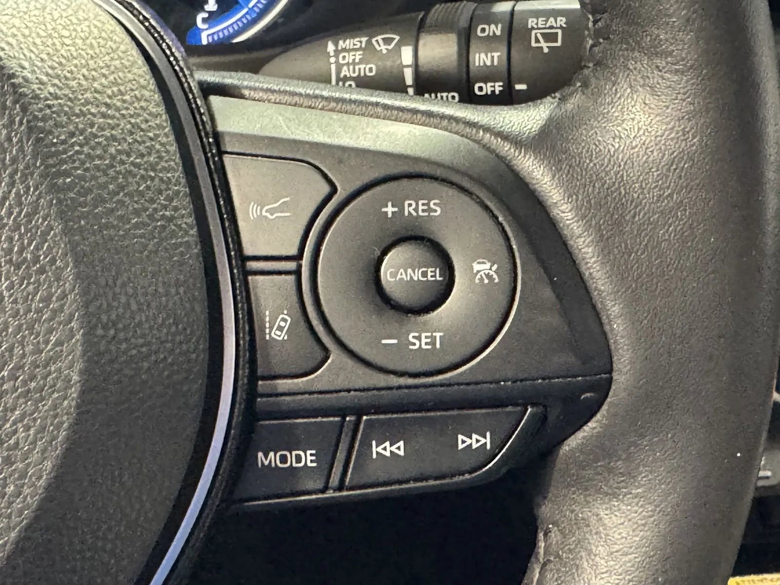 Used 2021 Toyota RAV4 XSE image 18