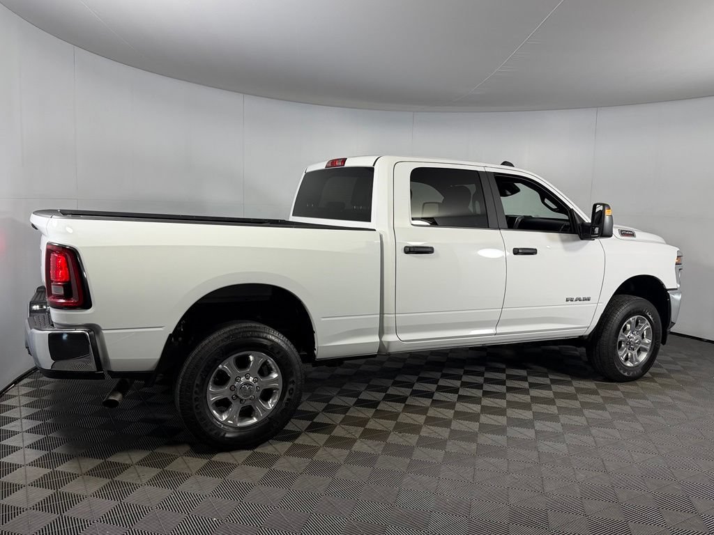 Used 2025 RAM 2500 Big Horn AWD/4WD image 7