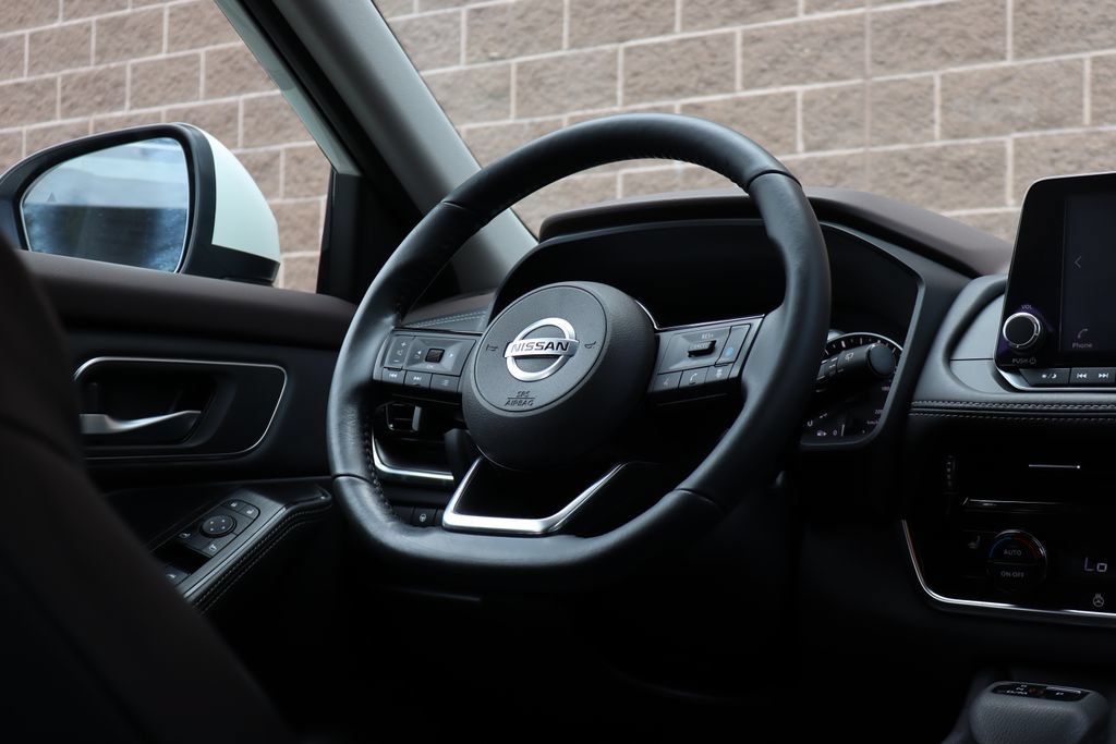 Used 2021 Nissan Rogue SV w/ Premium Package AWD/4WD image 44