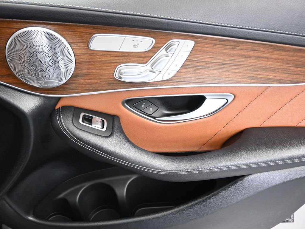 Used 2020 Mercedes-Benz GLC 43 AMG 4MATIC w/ Parking Assistance Package image 46