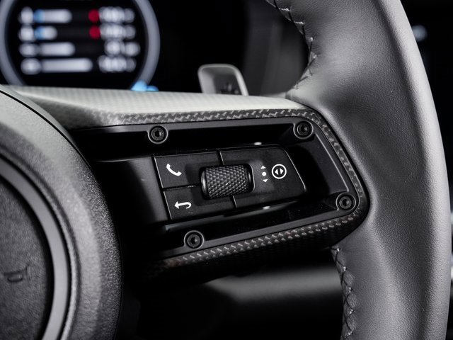 Used 2025 Porsche 911 Carrera image 16