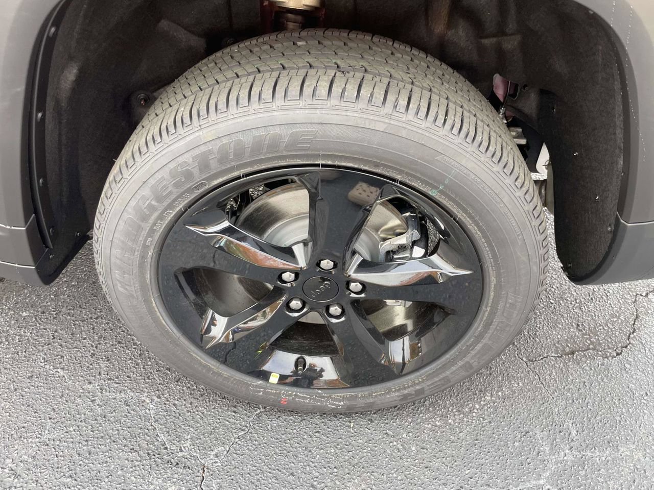 New 2025 Jeep Grand Cherokee L Altitude AWD/4WD image 39