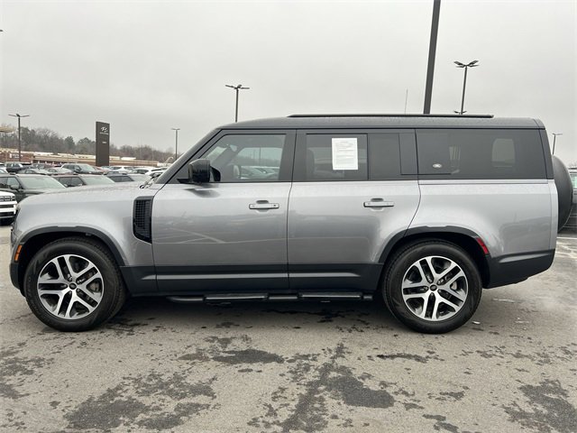 Used 2024 Land Rover Defender 130 S image 24