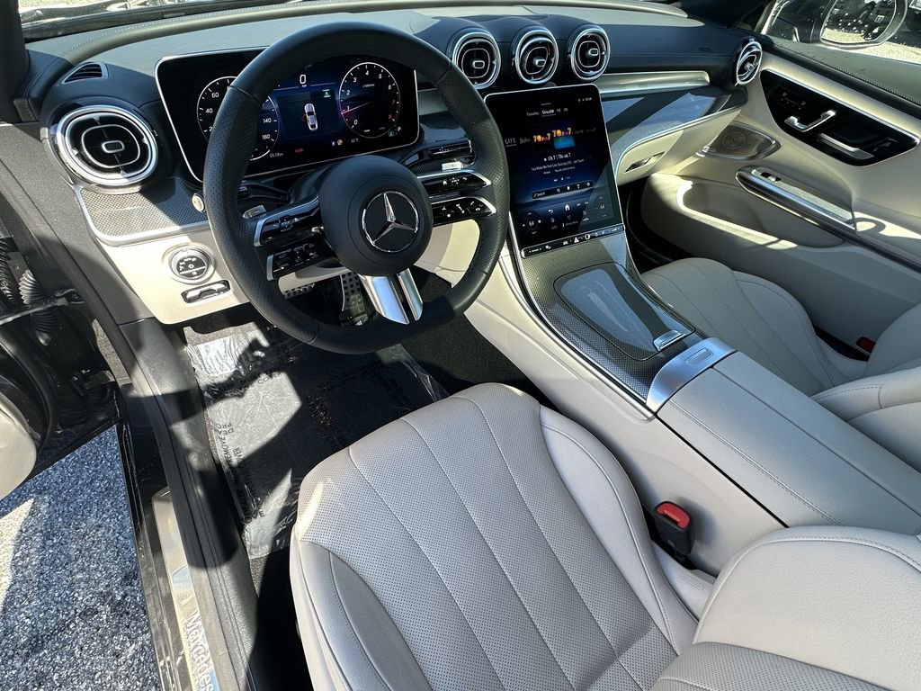 Used 2024 Mercedes-Benz CLE 300 4MATIC Coupe image 24