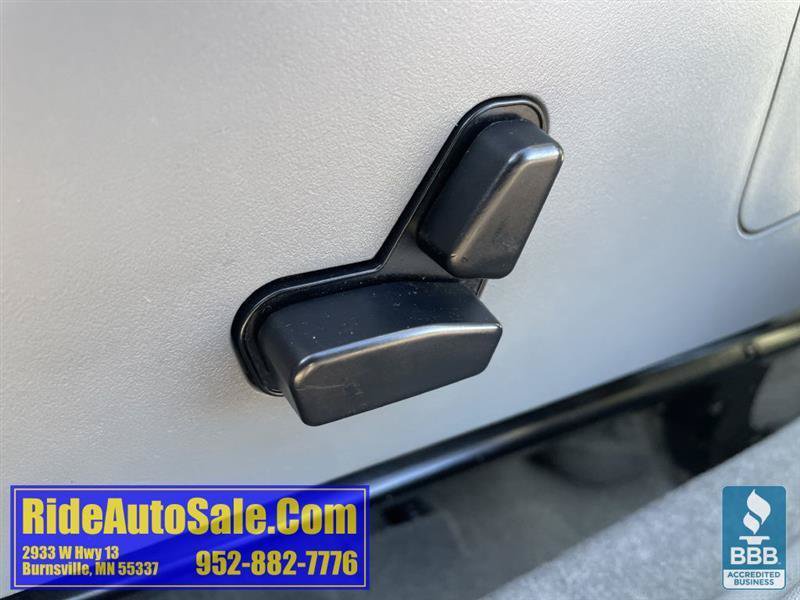Used 2008 Dodge Avenger SXT FWD image 17