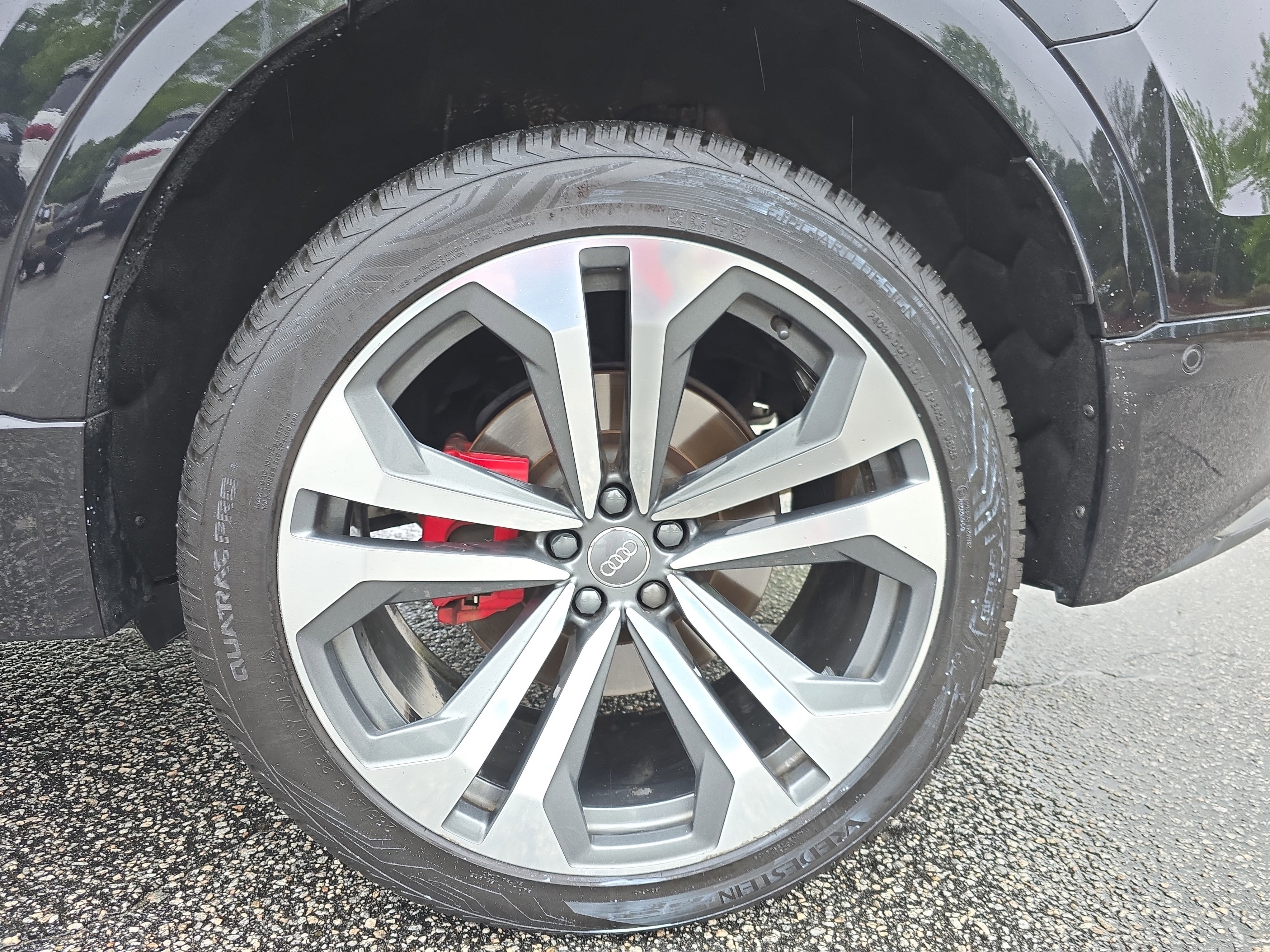 Used 2019 Audi Q8 Prestige AWD/4WD image 32