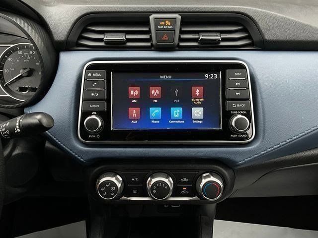 Used 2025 Nissan Versa SV FWD image 19