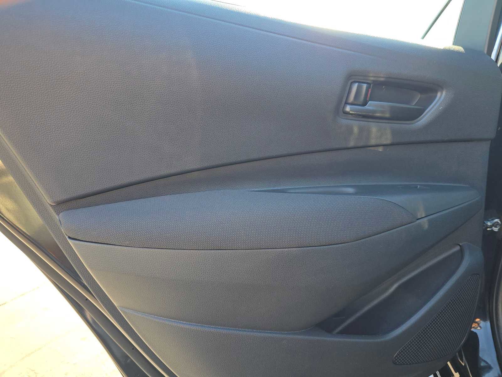 Certified 2025 Toyota Corolla LE image 17