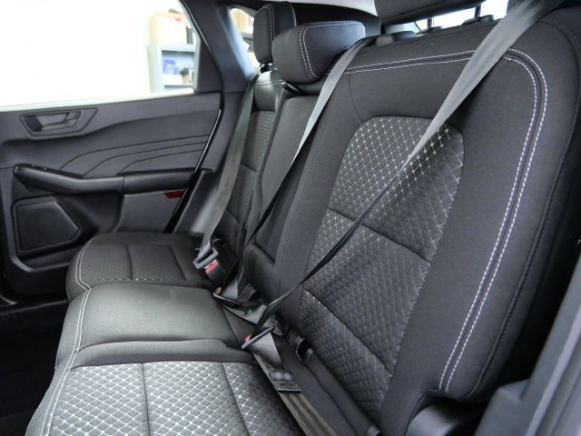 Certified 2023 Ford Escape Active AWD/4WD image 15