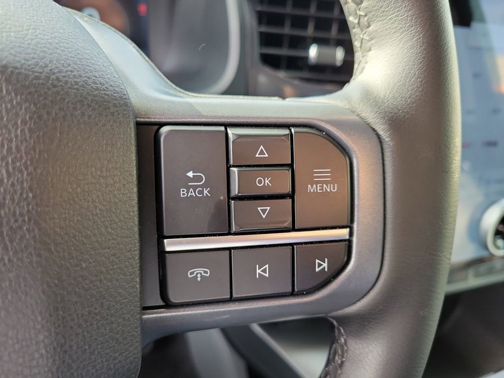 Used 2025 Ford F150 Lightning Flash image 21