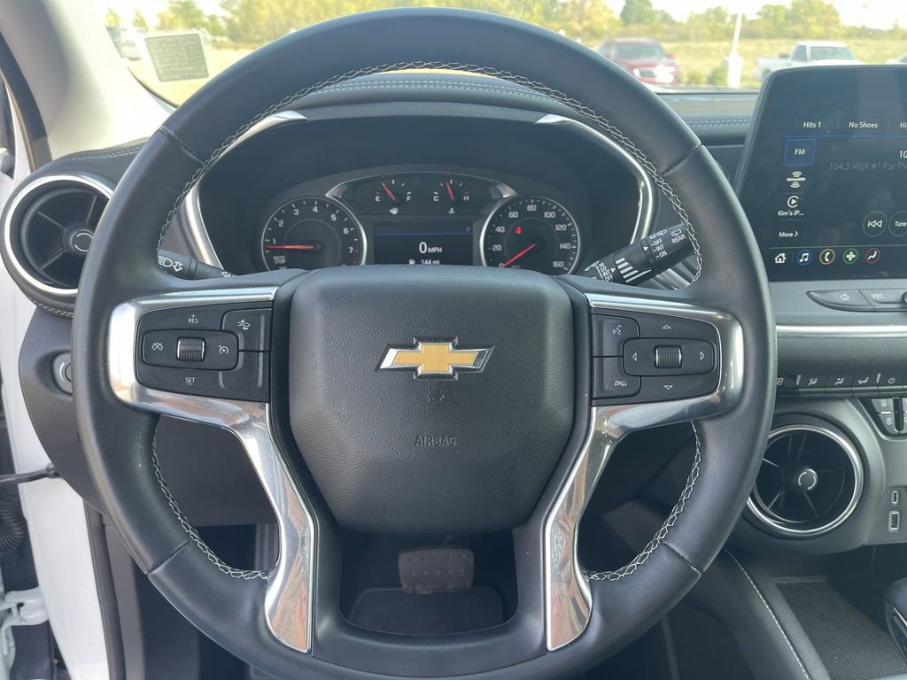 Used 2023 Chevrolet Blazer LT image 18