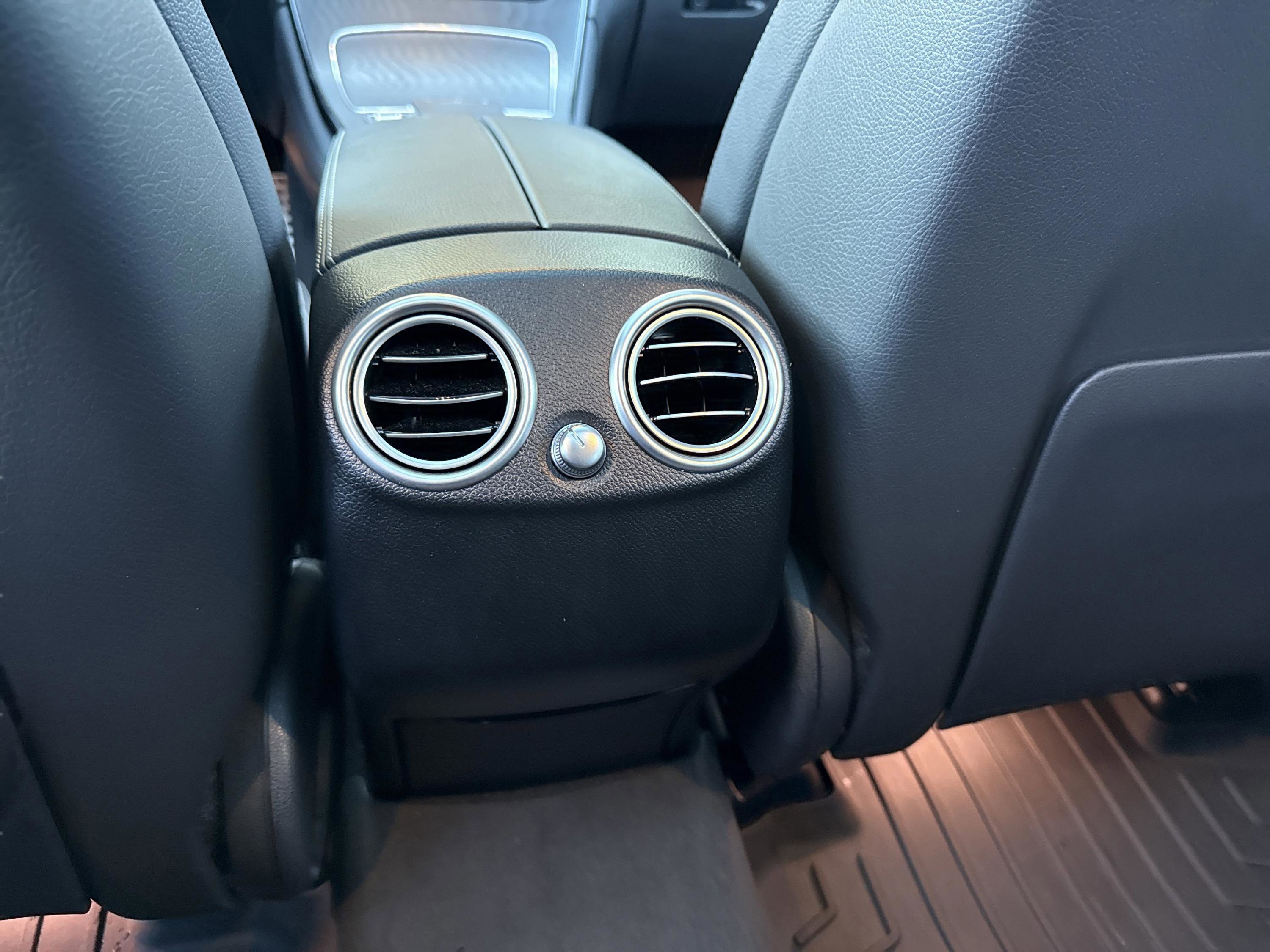 Certified 2022 Mercedes-Benz GLC 300 image 35