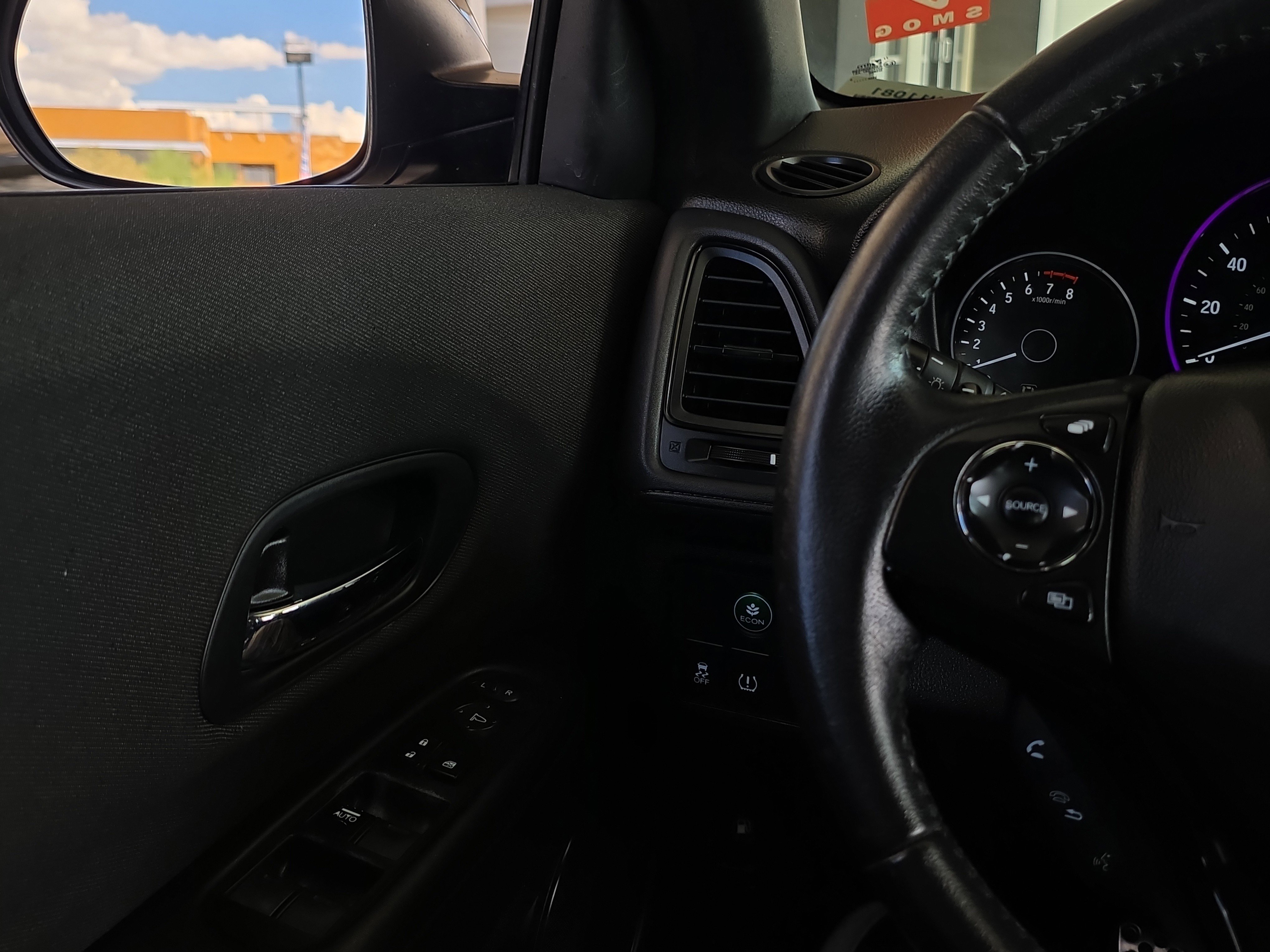 Used 2020 Honda HR-V Sport image 17