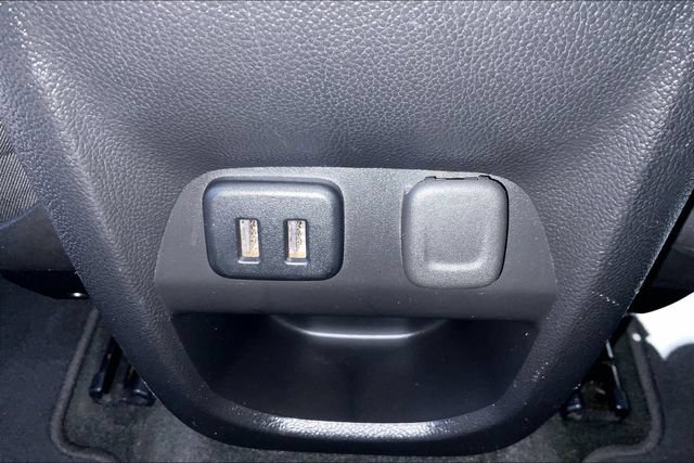 Used 2017 GMC Canyon SLE RWD image 25