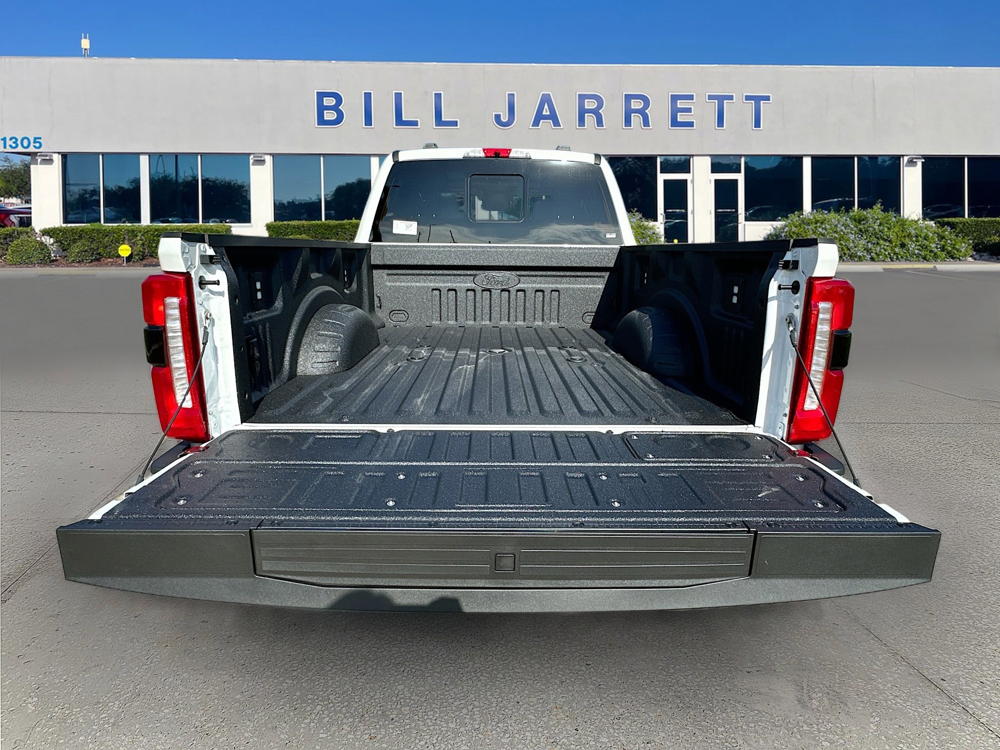 New 2026 Ford F250 Lariat w/ Lariat Ultimate Package image 22