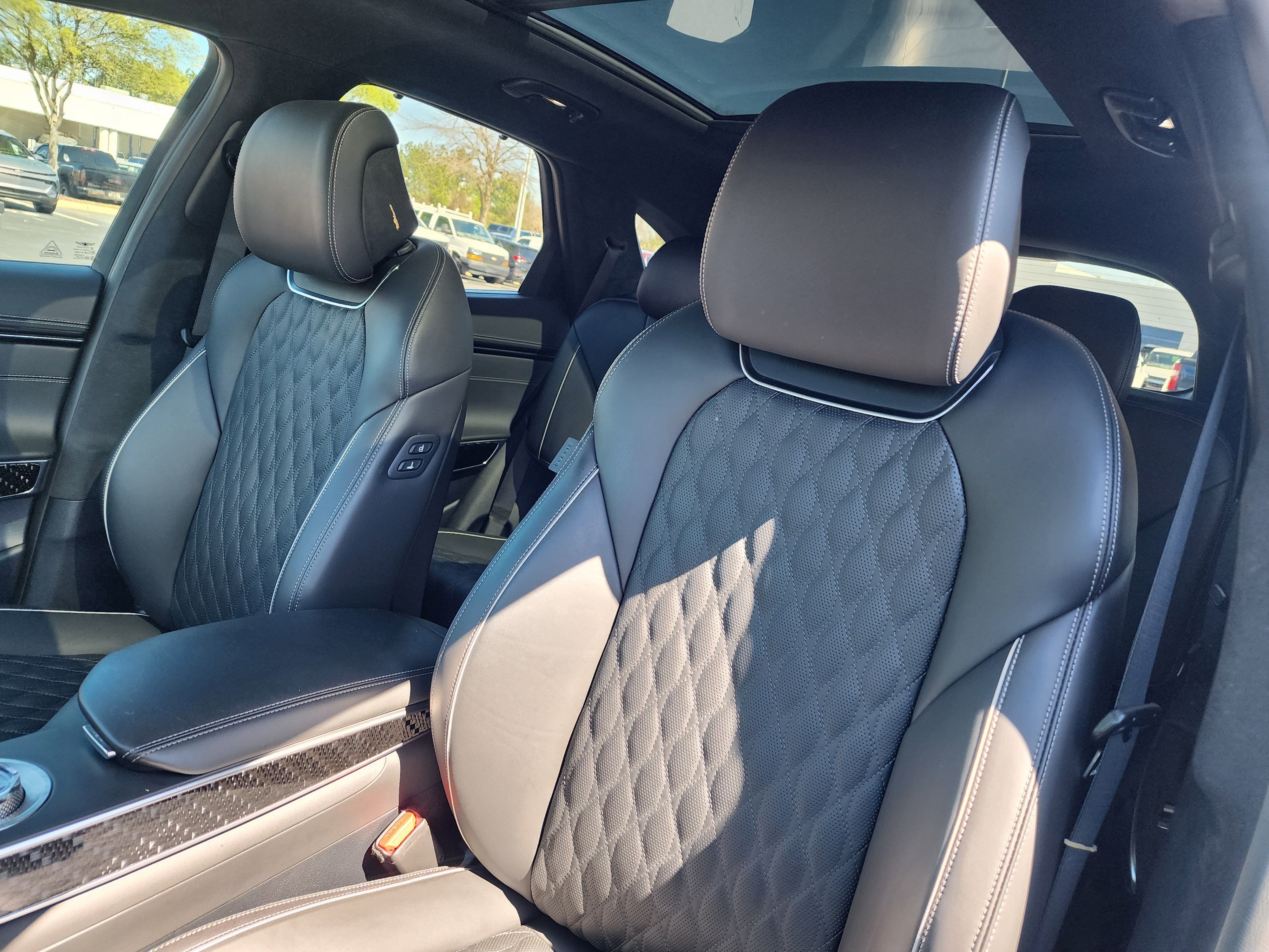 Used 2024 Genesis GV70 3.5T Sport w/ Sport Prestige Package image 23