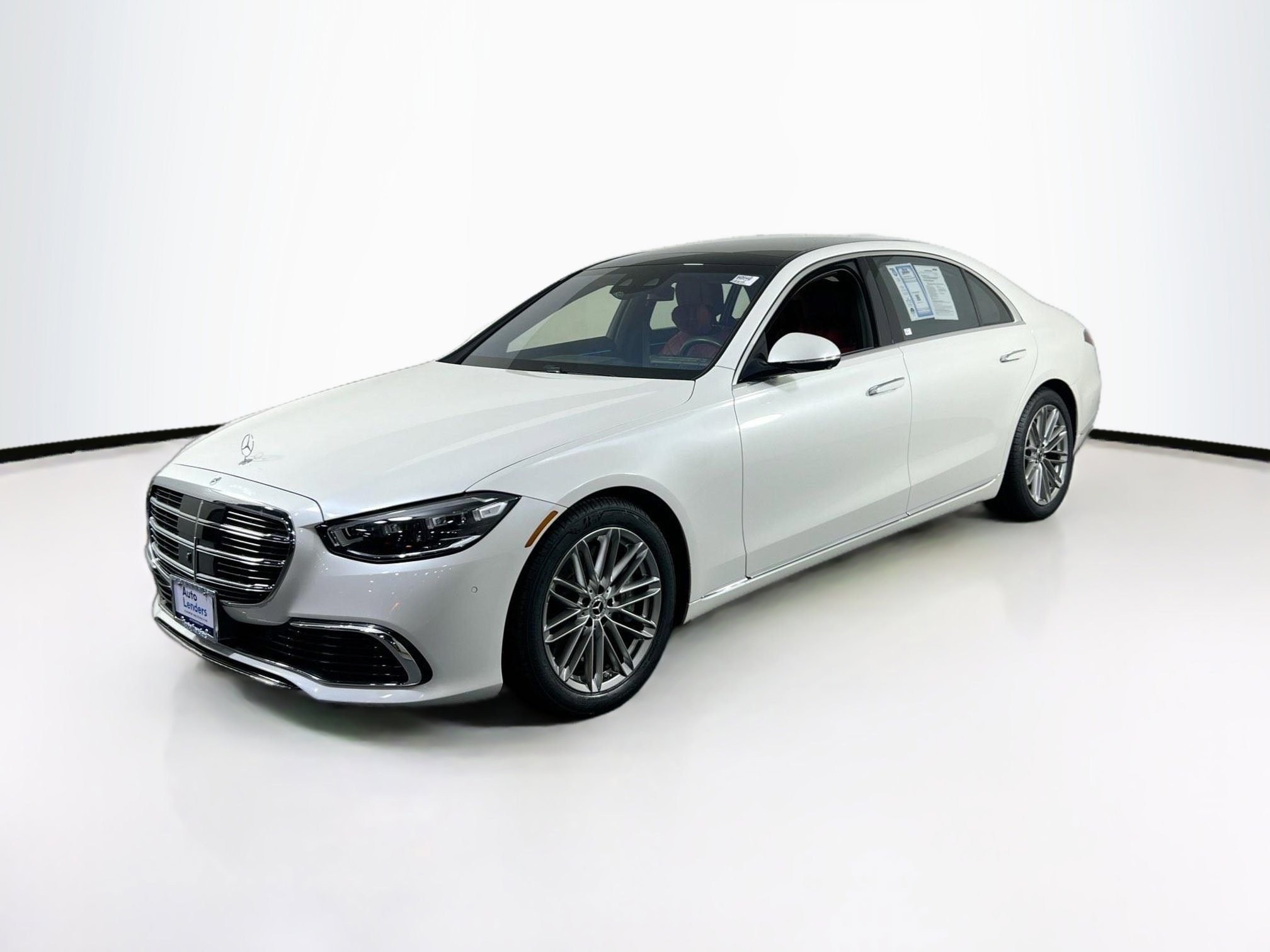 Used 2022 Mercedes-Benz S 580 4MATIC Sedan image 1