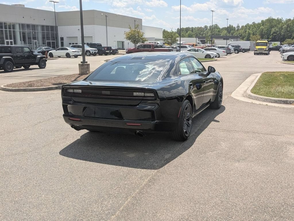 New 2026 Dodge Charger R/T w/ Blacktop Package AWD/4WD image 5