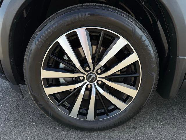 Certified 2023 Nissan Pathfinder Platinum image 9