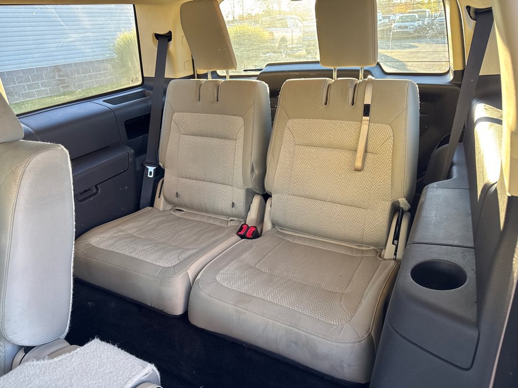 Used 2018 Ford Flex SEL AWD/4WD image 12