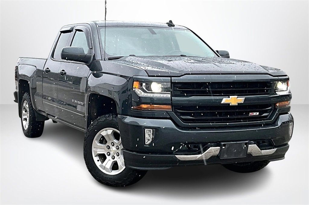 Used 2017 Chevrolet Silverado 1500 LT image 3