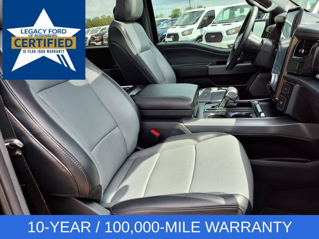 Used 2025 Ford F150 Lightning Lariat image 29