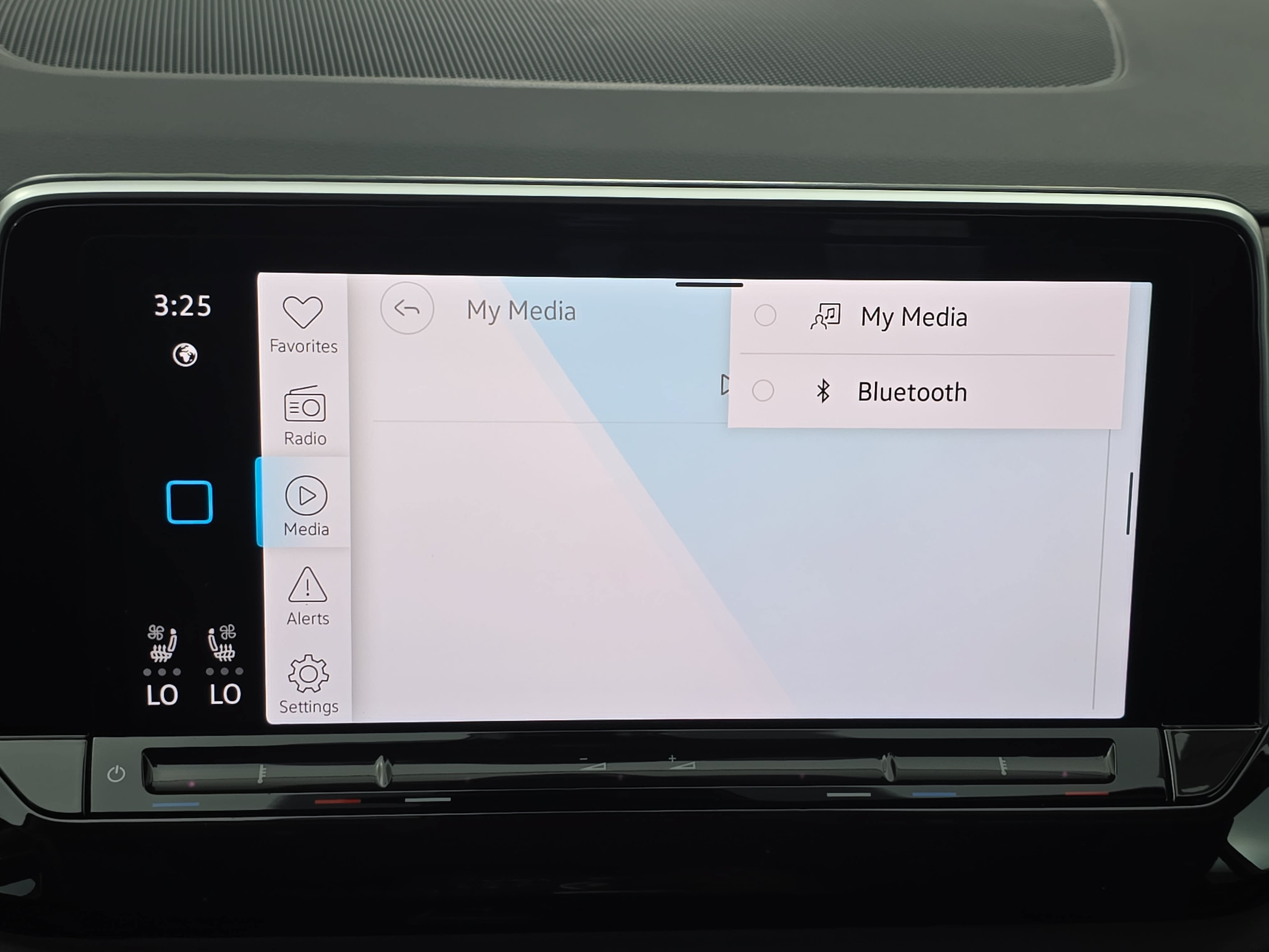 Certified 2025 Volkswagen Atlas SEL AWD/4WD image 23