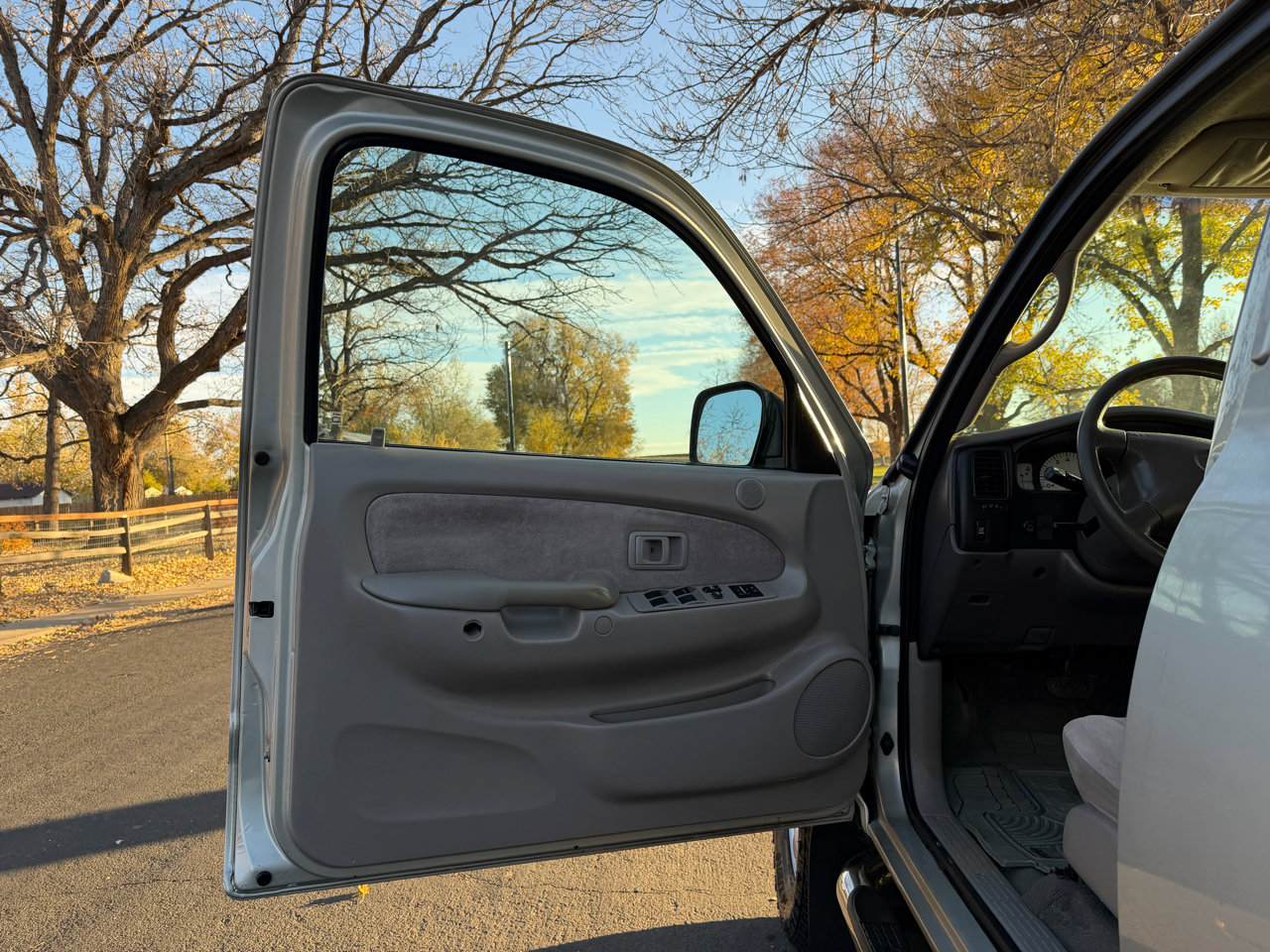Used 2004 Toyota Tacoma 4x4 Double Cab image 9