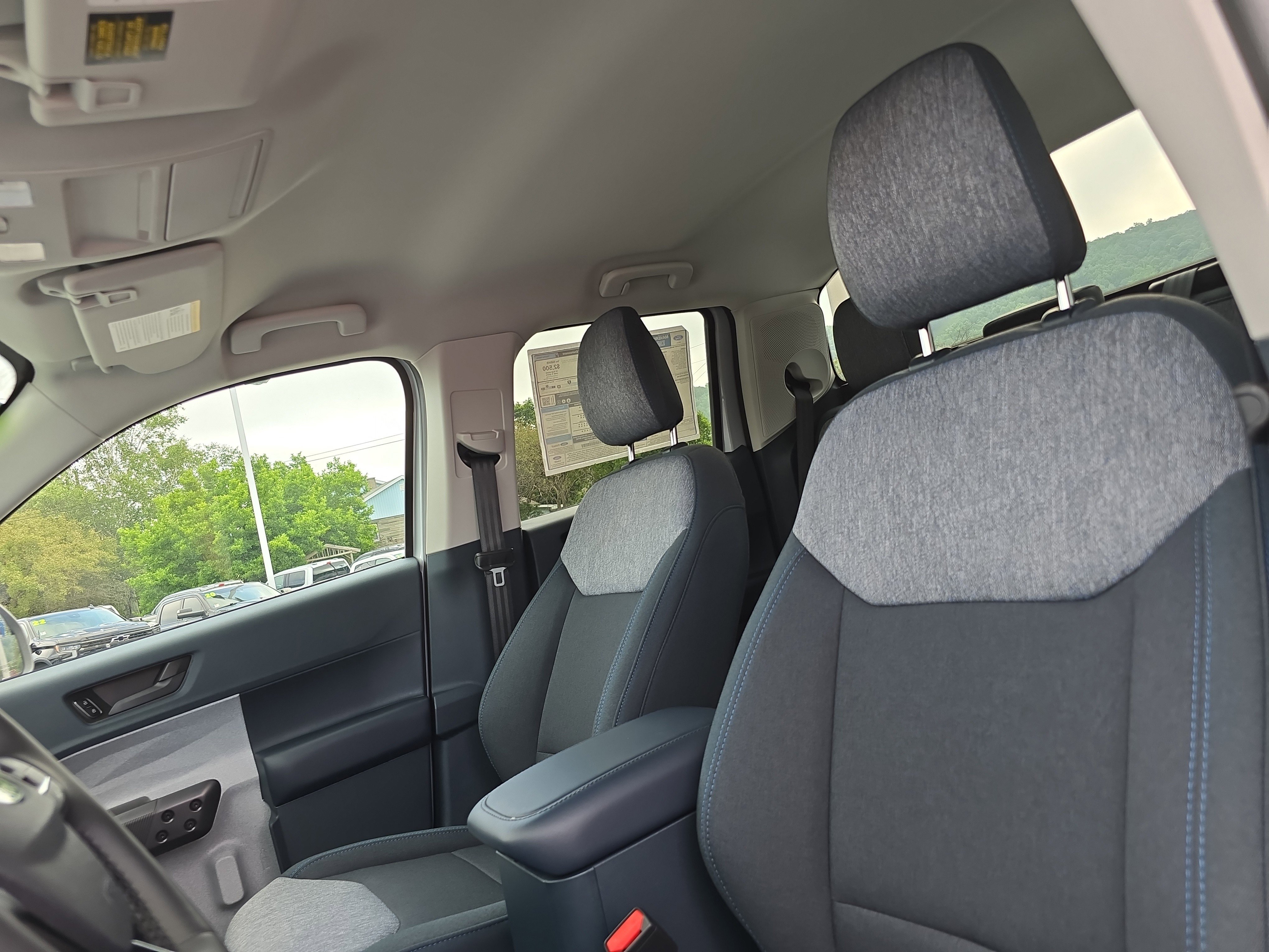 New 2025 Ford Maverick XLT w/ XLT Luxury Package image 13