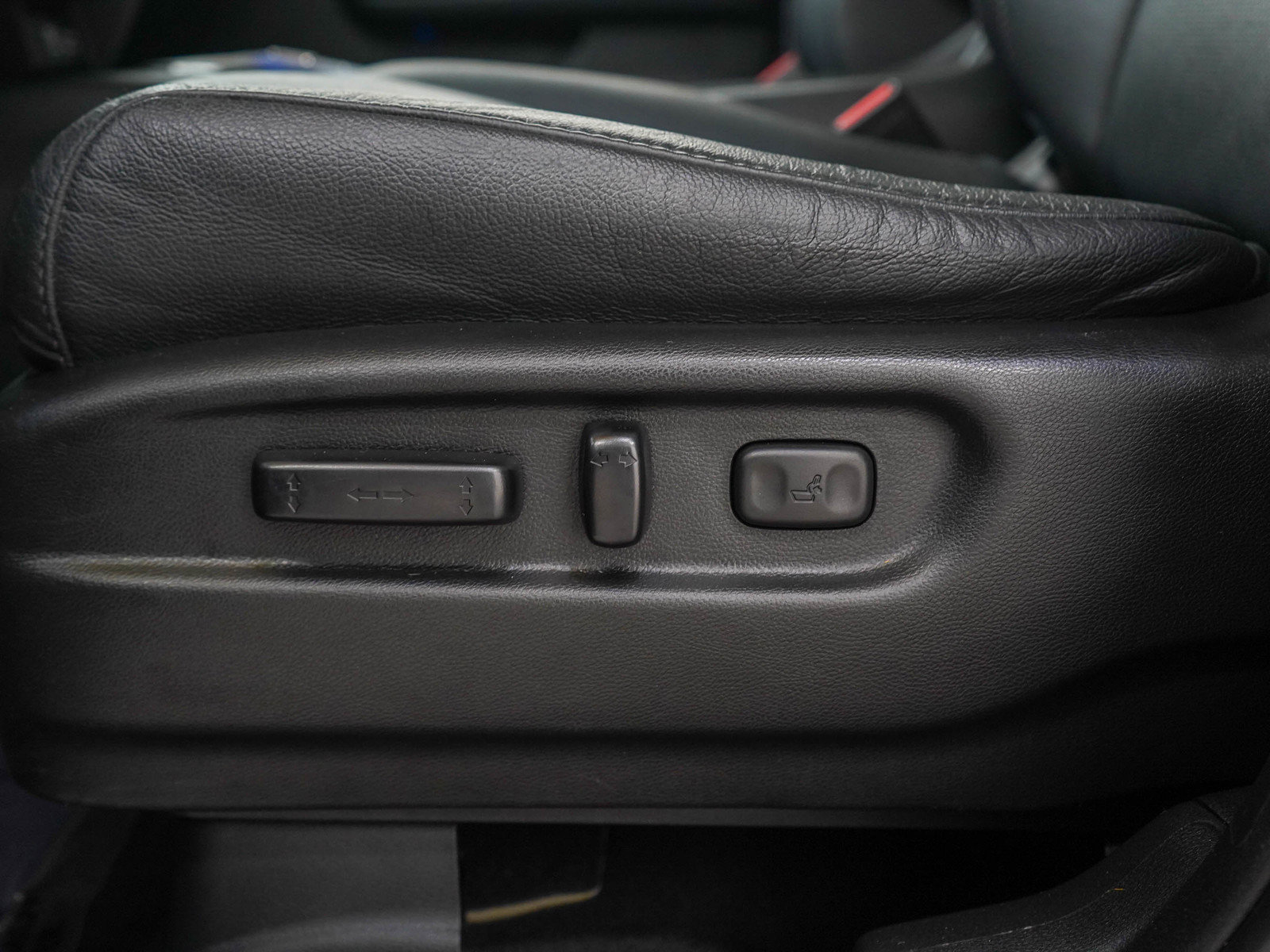 Used 2021 Honda Pilot Touring image 28