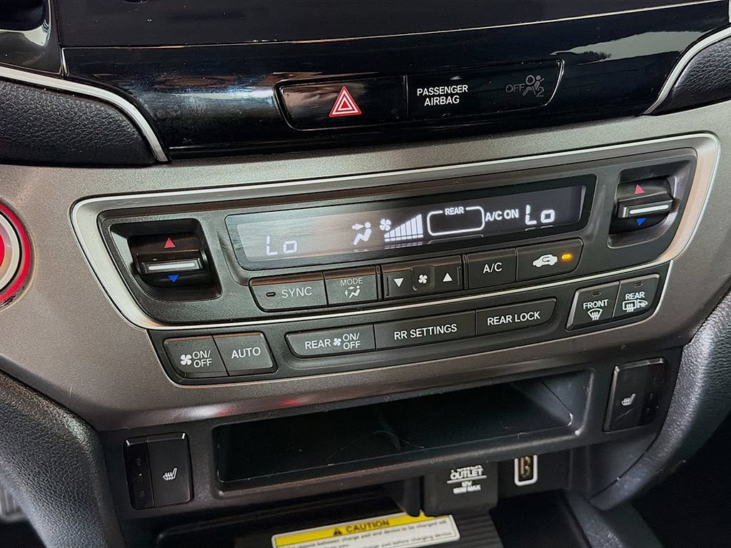 Used 2021 Honda Pilot Special Edition image 40