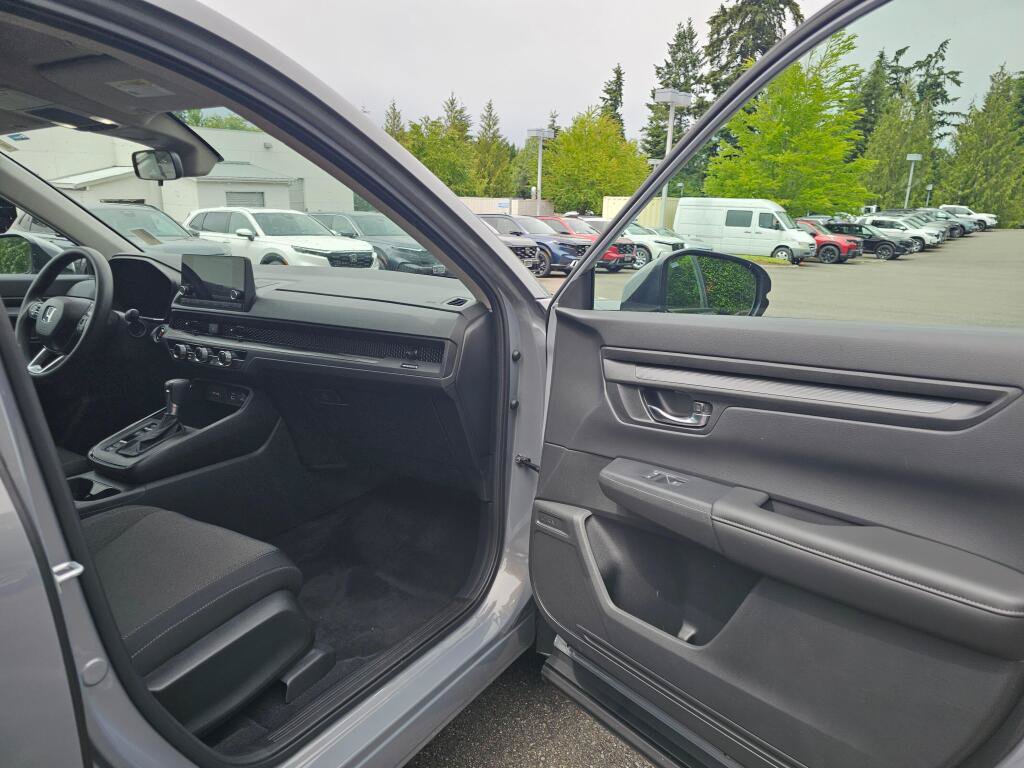 Certified 2025 Honda CR-V LX image 11