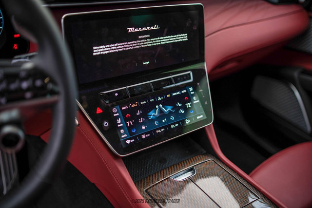 Used 2023 Maserati Grecale Modena image 43
