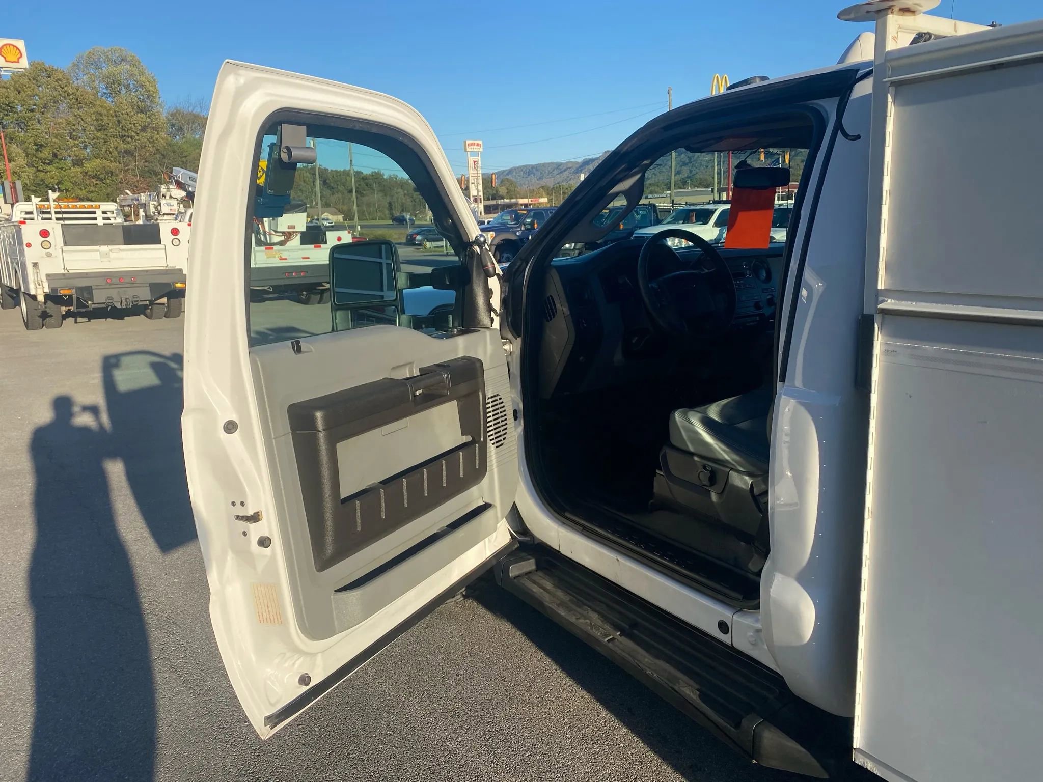 Used 2015 Ford F350 XL AWD/4WD image 8