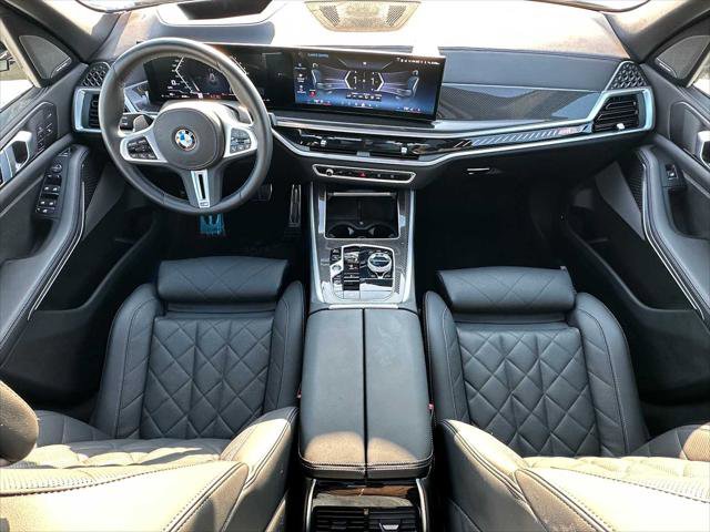 Used 2025 BMW X5 M60i image 18