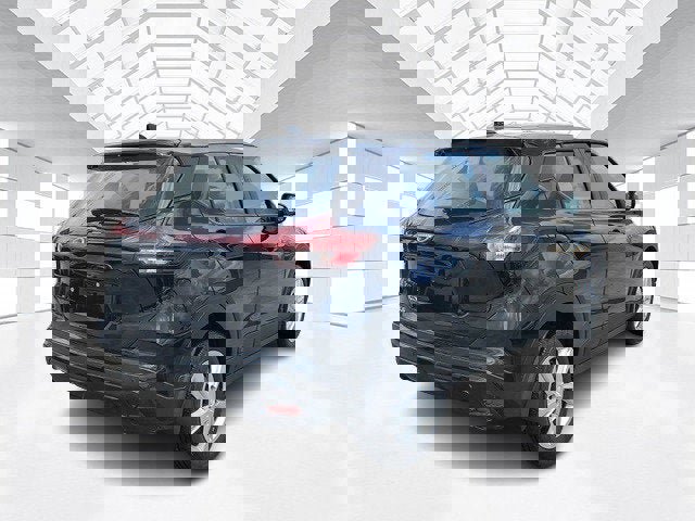 New 2025 Nissan Kicks Play S image 4