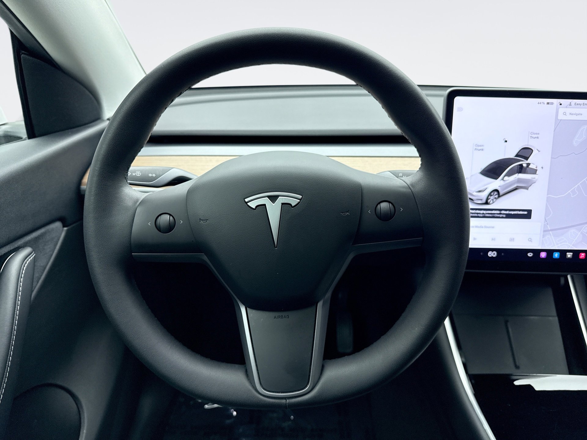 Used 2020 Tesla Model Y Long Range image 12
