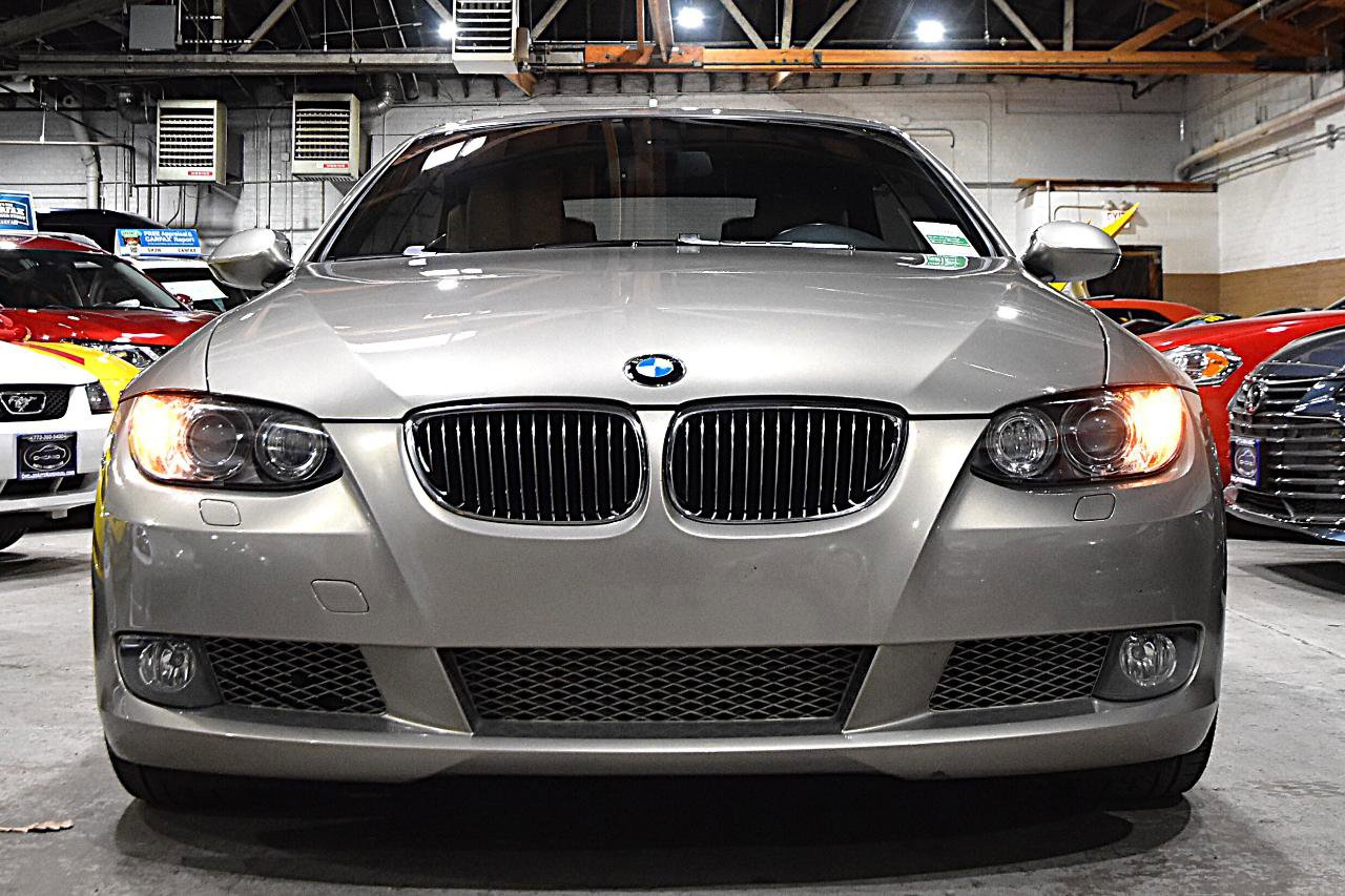 Used 2007 BMW 335i Convertible image 3