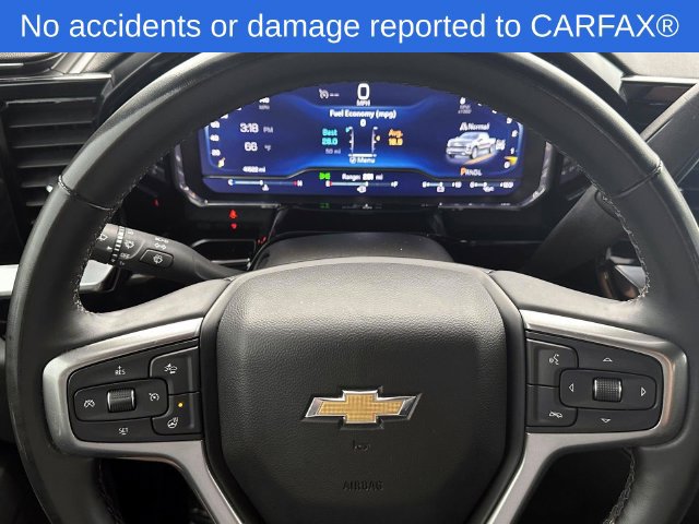 Used 2025 Chevrolet Silverado 1500 LT AWD/4WD image 23
