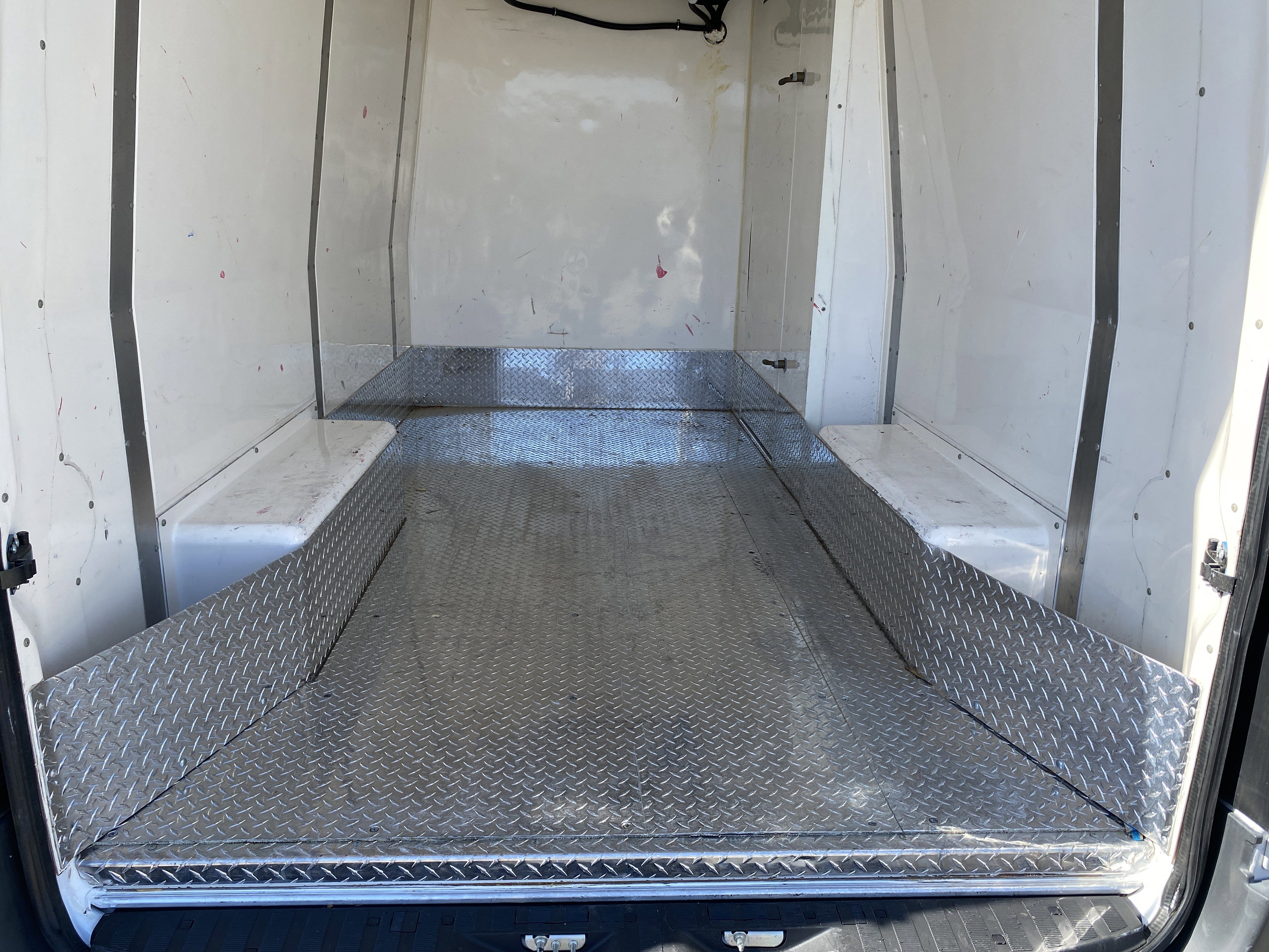 Used 2013 Freightliner Sprinter 2500 image 18