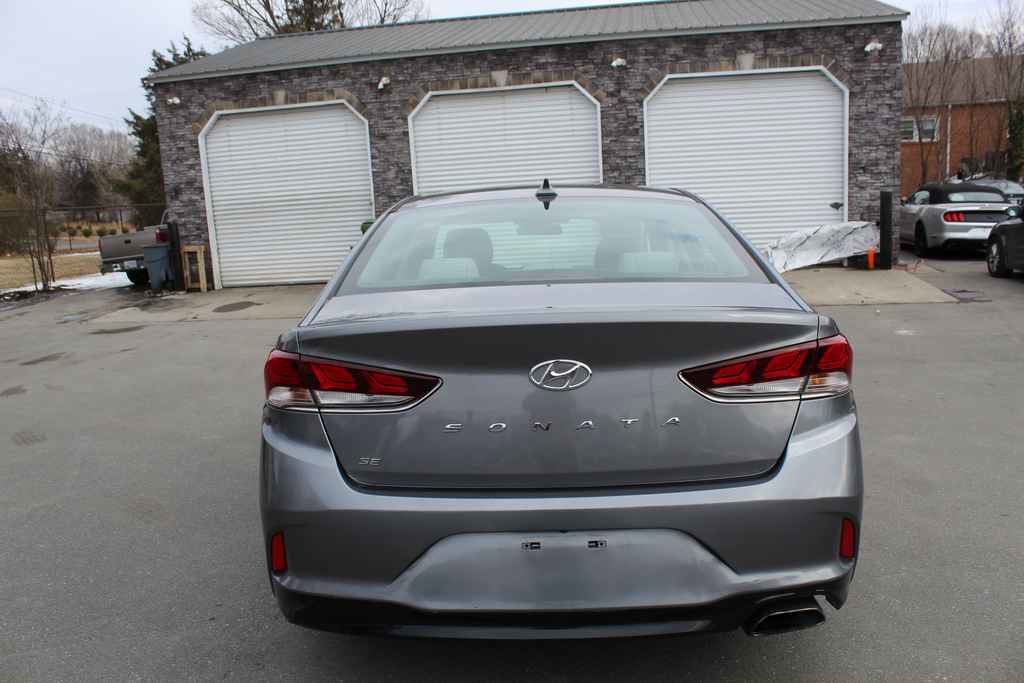 Used 2018 Hyundai Sonata SE image 6