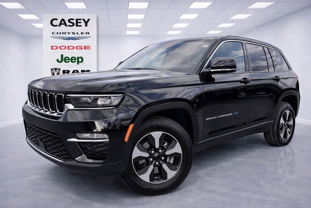 Used 2024 Jeep Grand Cherokee Limited 4xe w/ Luxury Tech Group II image 1