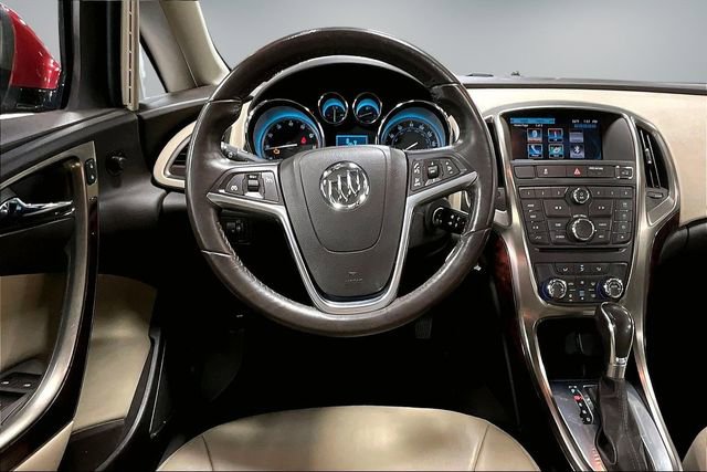 Used 2013 Buick Verano Convenience FWD image 10